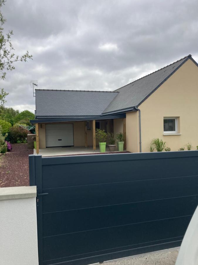 Gite Le Gaulois Plouguiel Exteriör bild